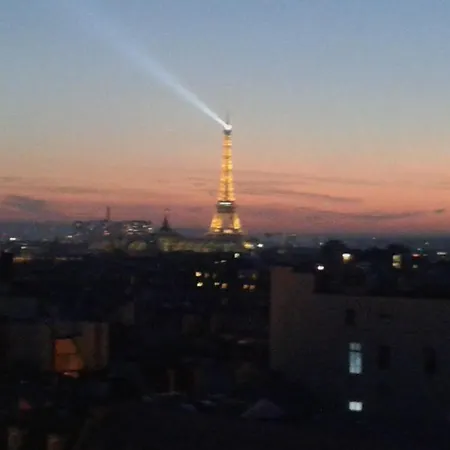 Grande chambre à 2 km de Disney et 35 de Paris * Montévrain